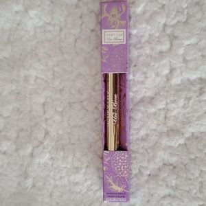Universal brow pencil